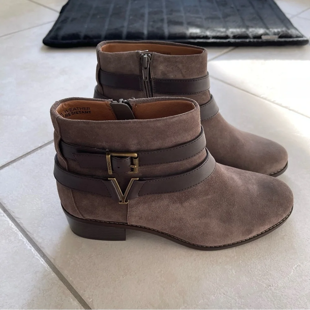 Vionic Mana suede ankle boots booties size 9 - Picture 2 of 12